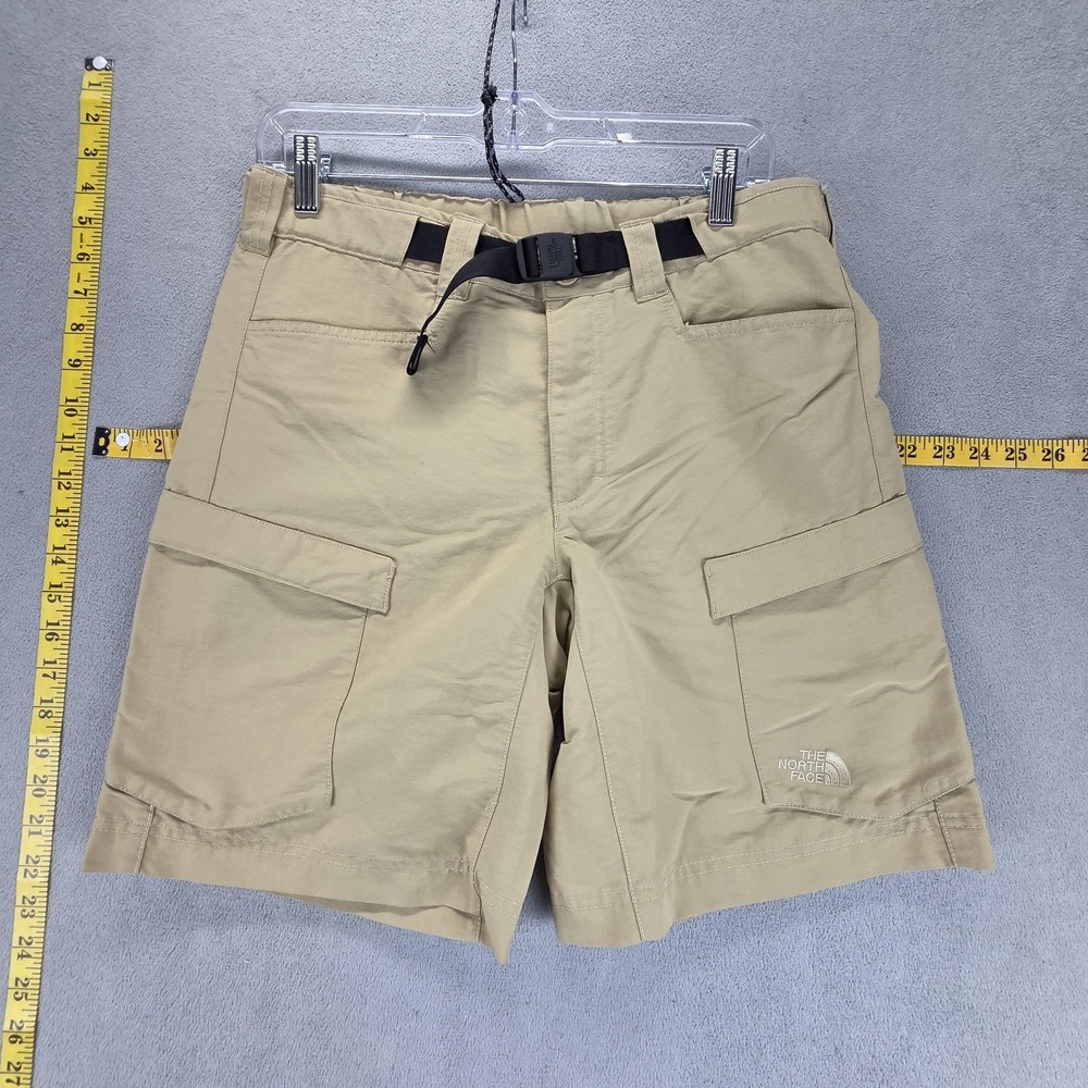 The North Face Men’s Khaki Outdoor Cargo Shorts with Belt